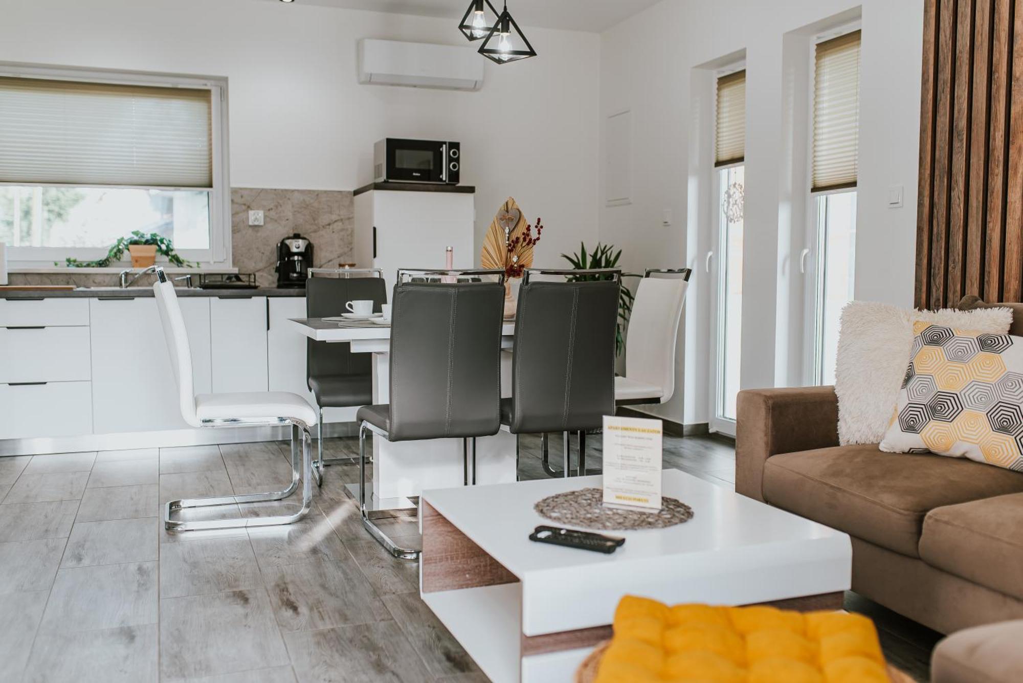 Apartamenty Las Zator Exterior foto